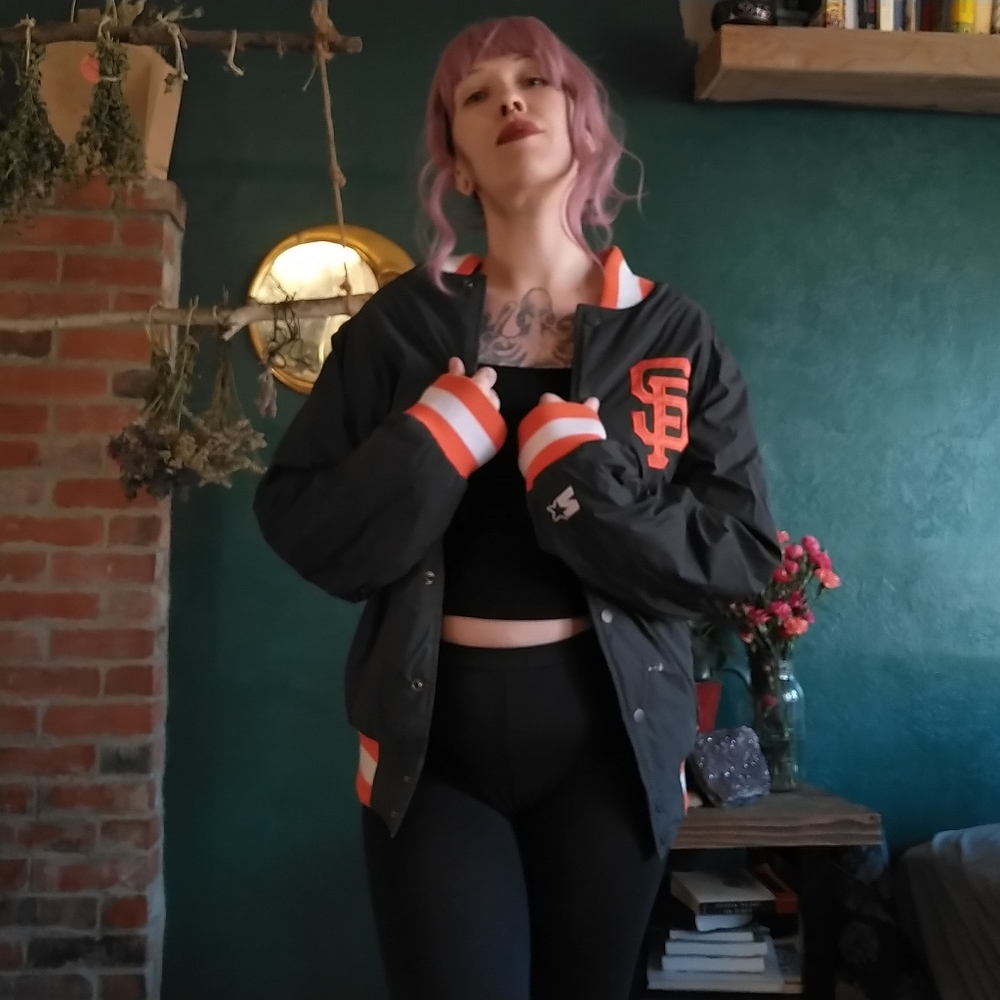 Giants Bomber
